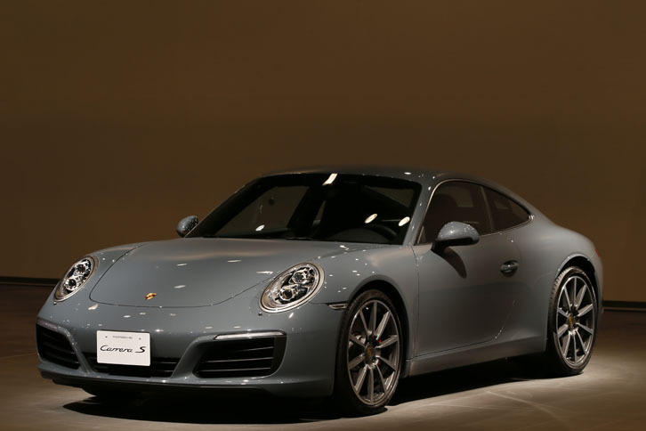 ポルシェ911カレラS（7AT）