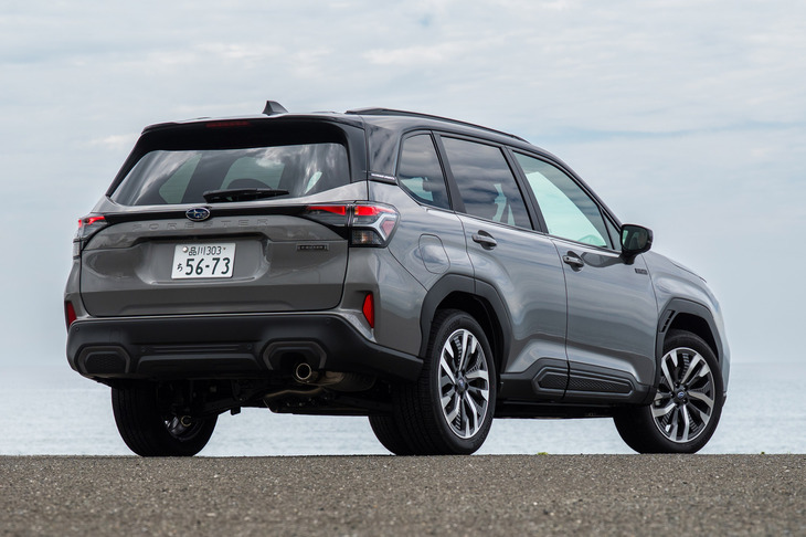 クルマとしての出来栄えは素晴らしいが、価格からすると、ちょっとファミリーカーとしての印象が強く感じられた新型「フォレスター」。量販市場の北米ではママズカーとしても重宝されるクルマなので、それも理解できなくはないが……。マーケットによりポジションの異なるクルマだけに、商品企画は大変だったことでしょう。