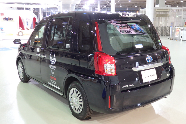 ボディーサイズは全長×全幅×全高が4400×1695×1750mm、ホイールベースは2750mm。