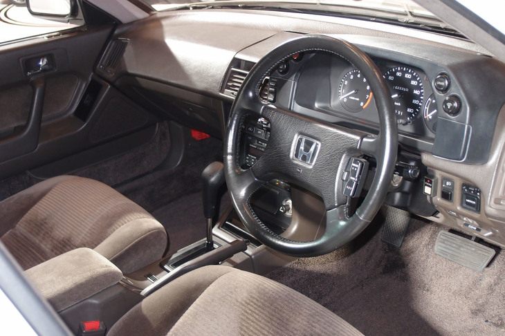 レジェンド＜初代＞（1985年）