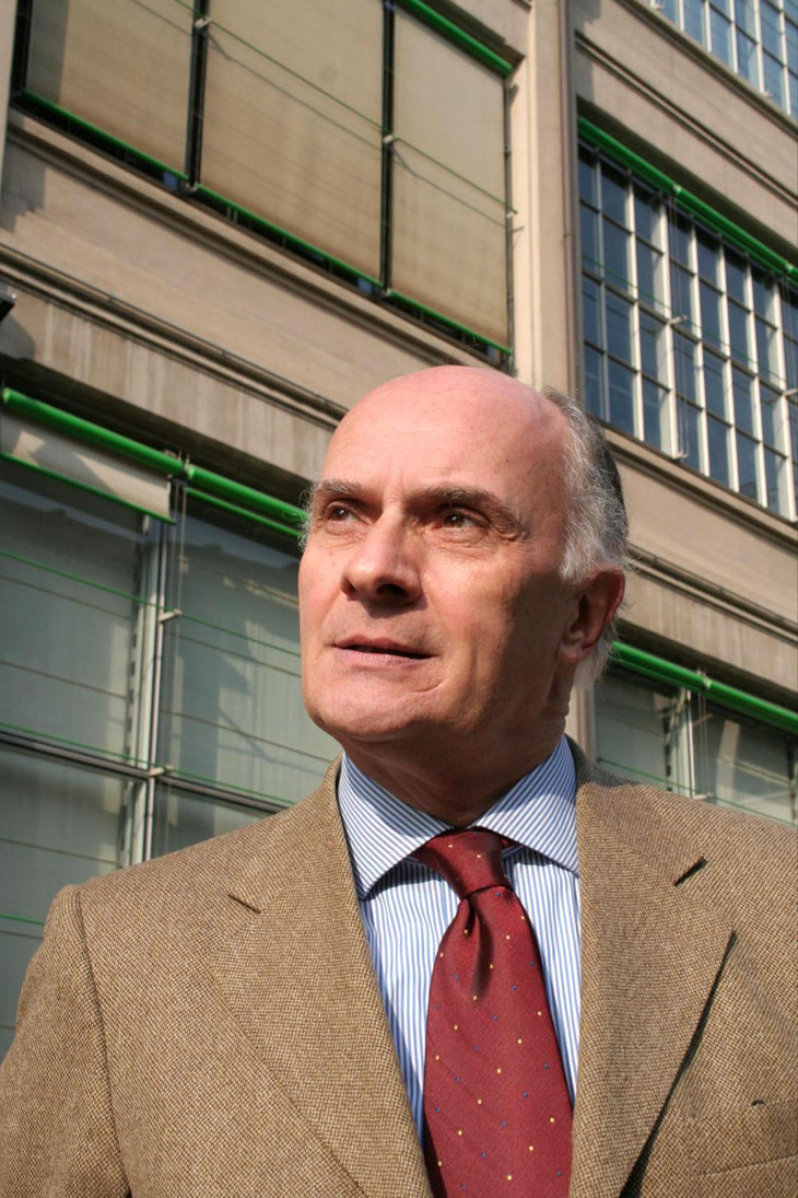 かつて筆者がトリノにあるフィアットの旧リンゴット工場ビル前で撮影したベッペさん。確かにエキストラにはもってこいの風格である。