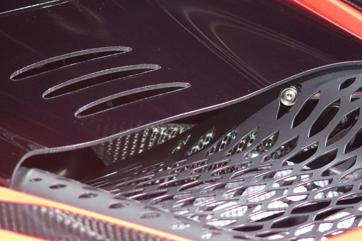 マクラーレン765LT（エクステリア）