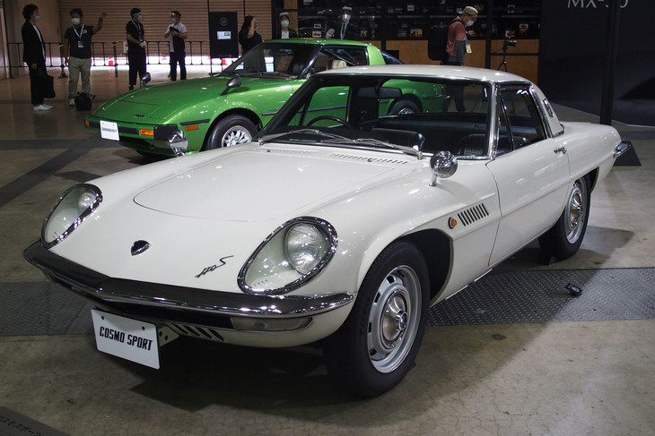 マツダ・コスモスポーツ（1967年、輸出仕様）