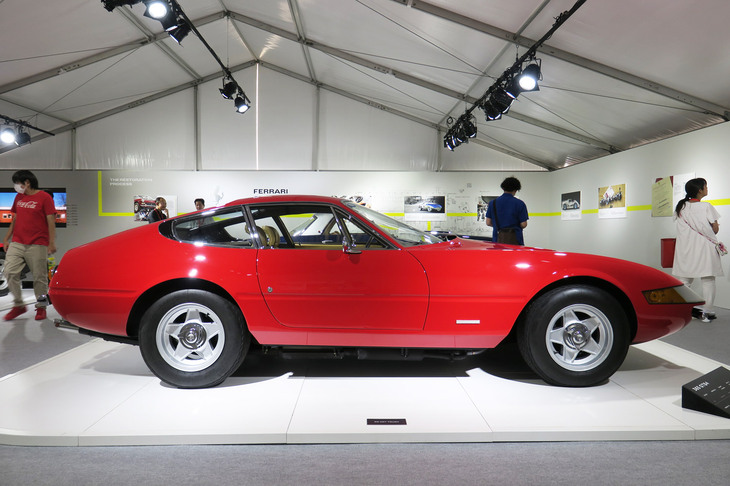 フェラーリ365GTB/4