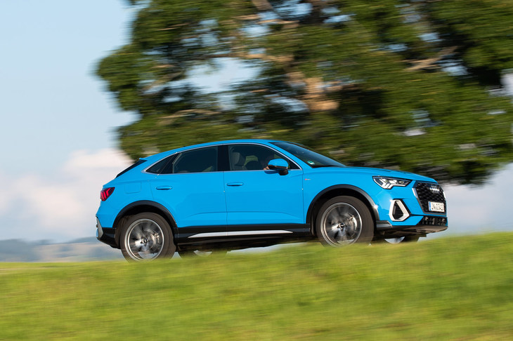 現在発表されている「Q3スポーツバック」のパワープラントは全4種類。日本へは、まずは1.5リッターガソリンターボ＋マイルドハイブリッド仕様の導入が見込まれている。