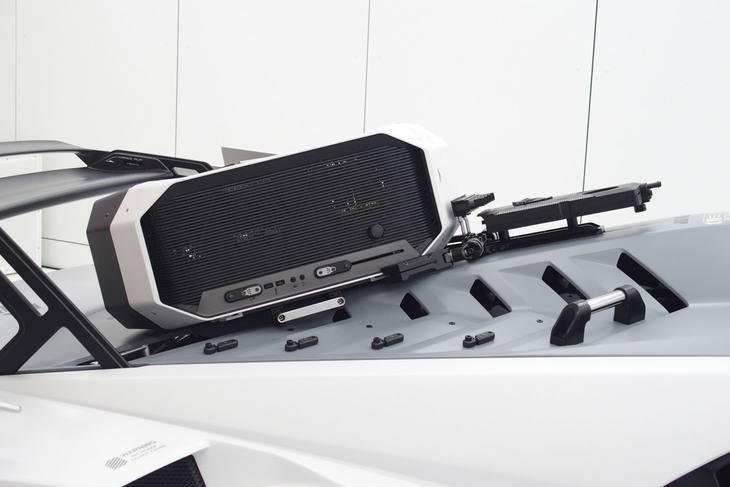 ウラカンSTOタイムチェイサー_111100（エンジンフード）