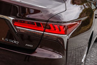 レクサスLS500“エグゼクティブ”（4WD/10AT）／LS500“Fスポーツ”（FR/10AT）【試乗記】の画像