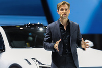 ここ数年、デザイン部門のトップの移籍が目立つ欧州メーカー。当連載第78回でも触れたとおり、ボルボ／ポールスターのマクシミリアン・ミッソーニ氏は、2024年10月にBMWに。