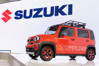 東京モーターショー2019の会場にて、スズキブースのステージに展示された新型「ハスラー」のコンセプトモデル。