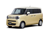 特別仕様車「ワゴンRスマイル ハイブリッドSリミテッド」の「シフォンアイボリーメタリック」と「ソフトベージュ」の2トーンルーフ仕様車。