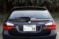 写真をクリックするとシートが倒れるさまが見られます。