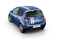 2ピースだったリアのランプも、4ピースの新デザインに。