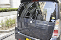 写真をクリックするとシートが倒れるさまが見られます。