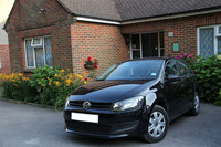 2011年7月、ロンドン・ガトウィック空港から借り出した「フォルクスワーゲン・ポロ」のレンタカー。