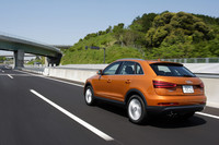 【テスト車のオプション装備】
ボディーカラー（サモアオレンジメタリック）＝6万5000円／レザーパッケージ＝30万円／コンビニエンスパッケージ＝10万円／ハイグロスデザインパッケージ＝6万円／BOSE サラウンドサウンドシステム＝10万円／カラードバンパー＝6万円
