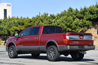 乗り心地は良好。クルーズコントロールをセットして長距離を走らせると気持ち良さそう。