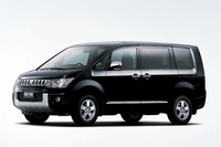 「三菱デリカD：5 Gプレミアム（FF車）」