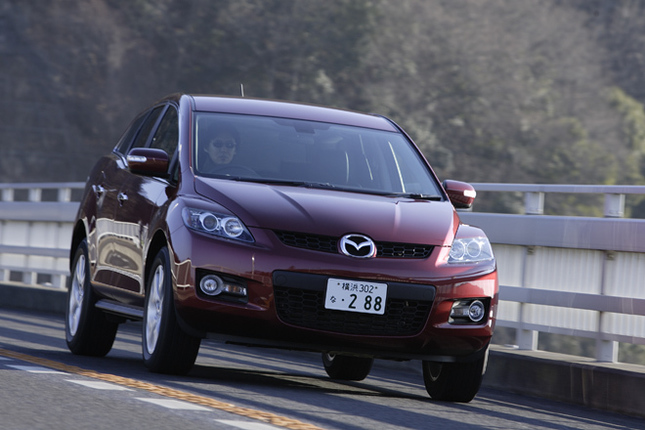 【スペック】クルージングパッケージ：全長×全幅×全高＝4680×1870×1645mm／ホイールベース＝2750mm／車重＝1640kg／駆動方式＝FF／2.3リッター直4DOHC16バルブターボ（238ps/5000rpm、35.7kgm/2500rpm）／価格＝340.0万円（テスト車＝同じ）　