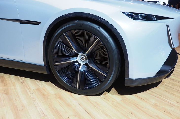 マツダ・ビジョンXクーペ