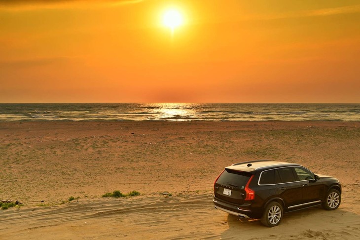 ボルボの最上級SUVに位置づけられる「XC90」。そのユーザーの年齢層は、現行ボルボ車の中で最も若いのだという。