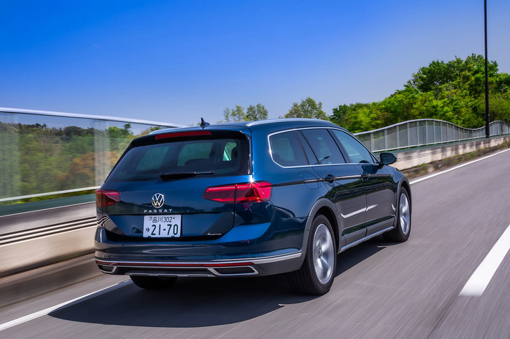 「パサート オールトラックTDI 4MOTIONアドバンス」のWLTCモード燃費値は、15.0km/リッター。今回の試乗では、満タン法で18.2km/リッターを記録した。