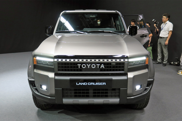 トヨタ・ランドクルーザー“250”（フロント）
