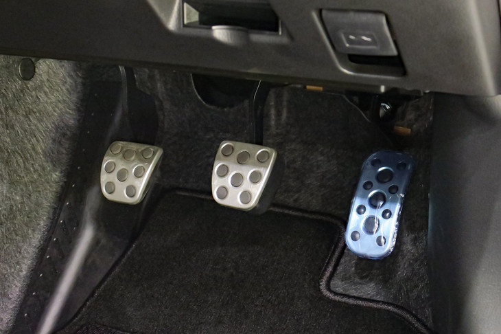 トヨタGRヤリスRZ（ABCペダル）