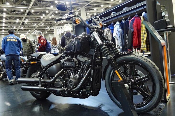 ハーレーダビッドソン・ストリートボブ114