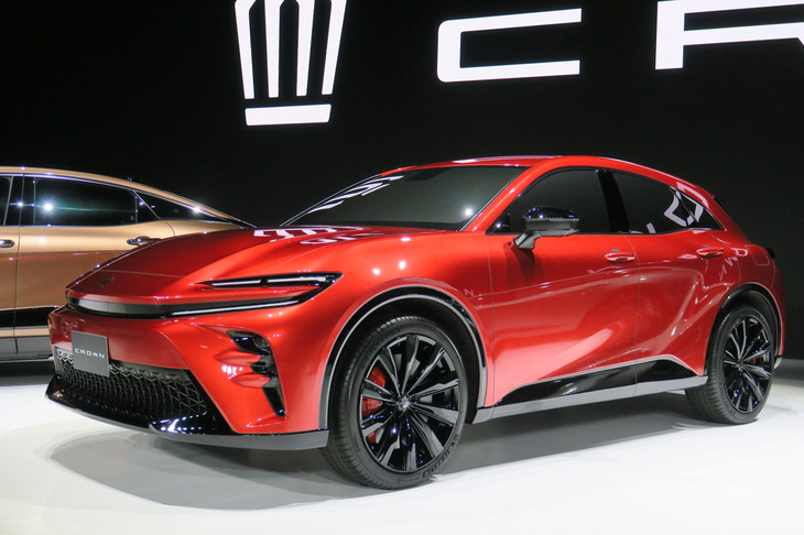 新型トヨタ・クラウン（スポーツ）