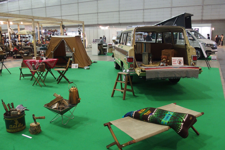 オートモビル カウンシル2022のSUV＆GEARコンセプト展示エリアの様子。