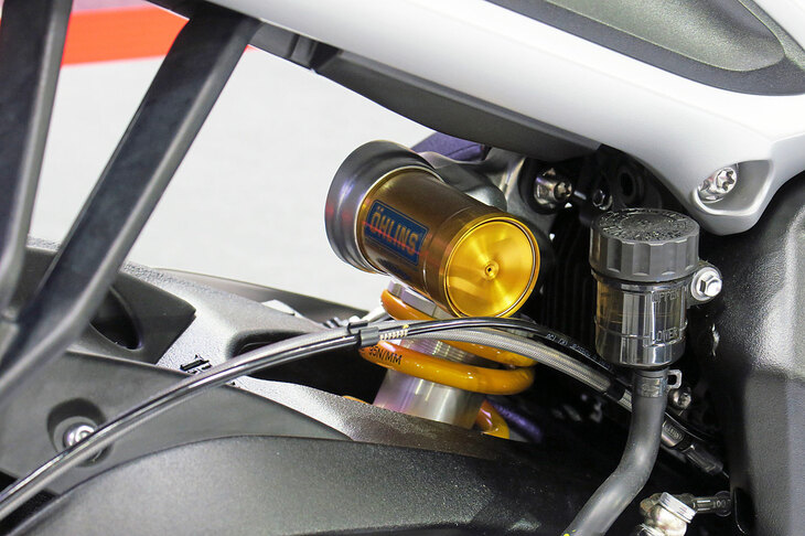 トライアンフ・ストリートトリプル765 Moto2エディション