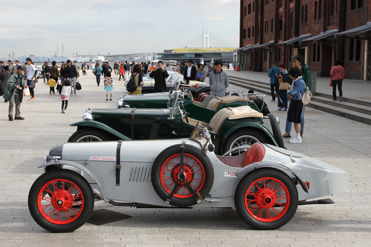 参加車両中唯一の戦前車だった1937年「オースチン・セブン」のスペシャルに、戦前型の設計を引き継いだ戦後モデルの「MG TC」「MG TD」などが続く。