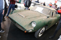 同じ会場で。アメリカ製キットカー、1964年「デヴィン」は、3万4500ユーロ（451万円）。