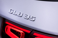 「AMG GLB35 4MATIC」は、新世代FFプラットフォーム車にラインナップされる6番目の「AMG 35」シリーズとなる。車両本体価格は782万円。