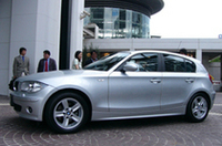 
	タイヤは全グレードでランフラットタイヤが標準装着される。
	 