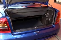 オペル・アストラカブリオ(4AT)【試乗記】の画像