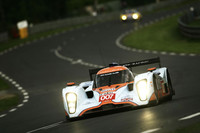 2010年のルマン24時間を走る、アストン・マーティン・レーシングの007号車。戦績は総合6位だった。