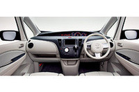 マツダの新型ミニバン「ビアンテ」、先行予約を開始の画像