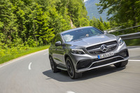 「GLEクーペ」のラインナップの頂点に君臨する「メルセデスAMG GLE63 クーペ」。0-100km/h加速をわずか4.3秒でこなす。より高性能な「GLE63 S クーペ」だと4.2秒に短縮される。