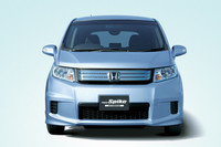 「フリードスパイク ハイブリッド ジャストセレクション」