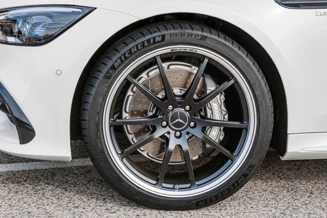 メルセデスAMG GT 4ドアクーペ 内装・外装など91枚 【画像・写真】 - webCG