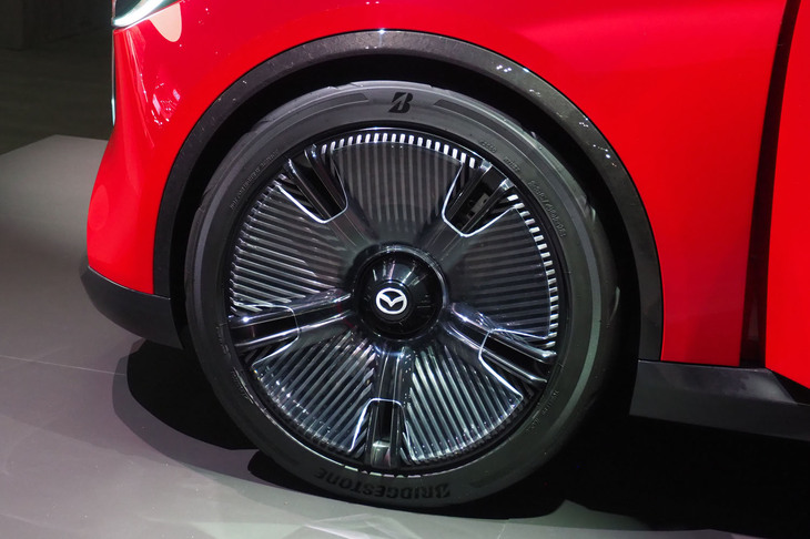 マツダ・ビジョンXコンパクト