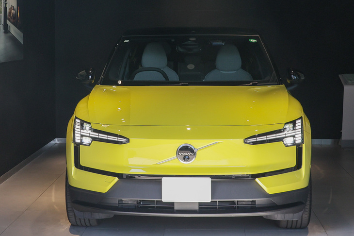 「ボルボEX30ウルトラ シングルモーター エクステンデッドレンジ」のサブスクリプションは月額9万5000円。任意保険などの料金もすべて含まれている。