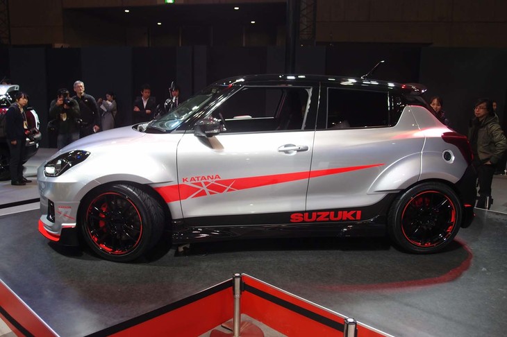 スズキ・スイフトスポーツ カタナエディション