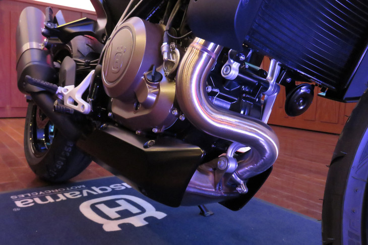 ハスクバーナ・ヴィットピレン701