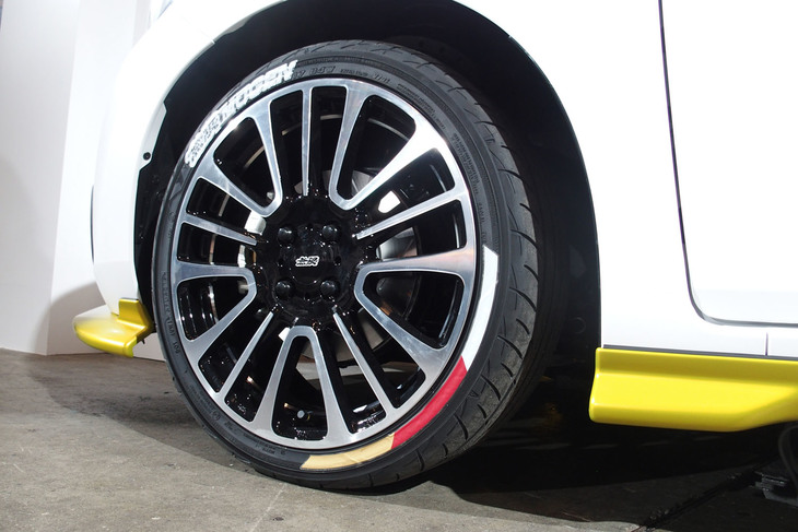 MUGENフィット プロトタイプ（用品装着車）