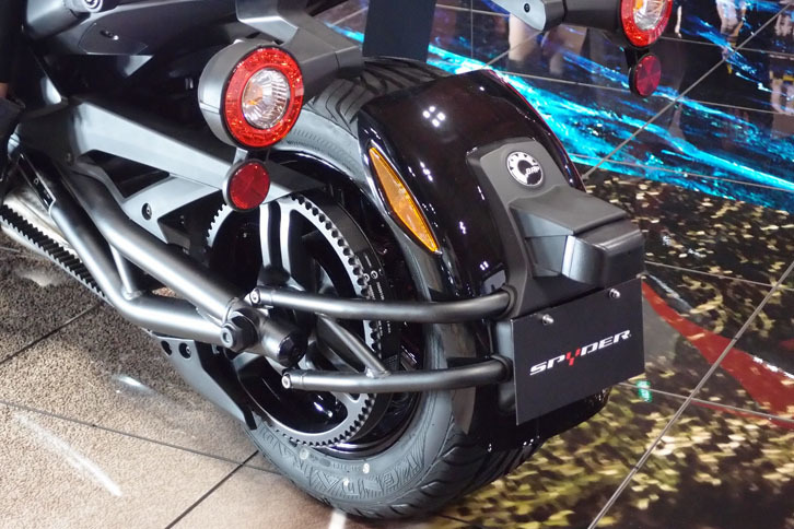 カンナム・スパイダーF3-S（リアホイール）