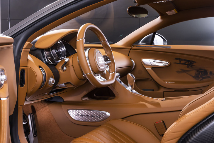 ブガッティ・シロン スポーツ“レ・レジェンド・デュ・シエル”（インテリア）