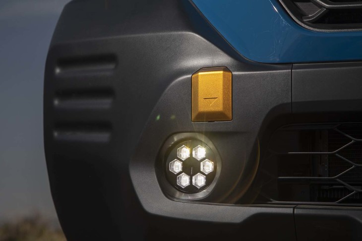 スバル・アウトバック ウィルダネス（フォグランプ）