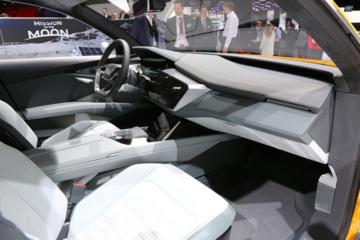 アウディh-tronクワトロ コンセプト